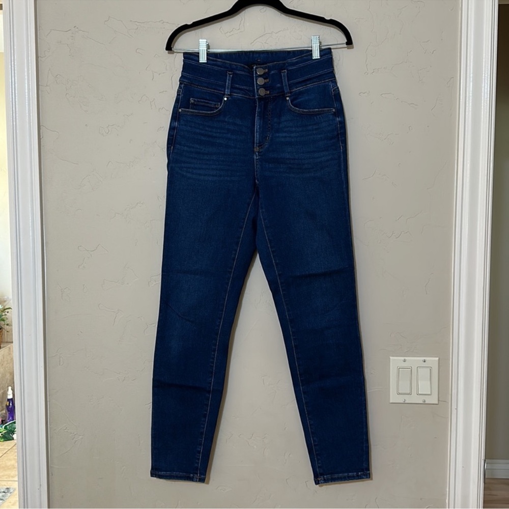 Ann Taylor Curvy Skinny Jean - Picture 5 of 7